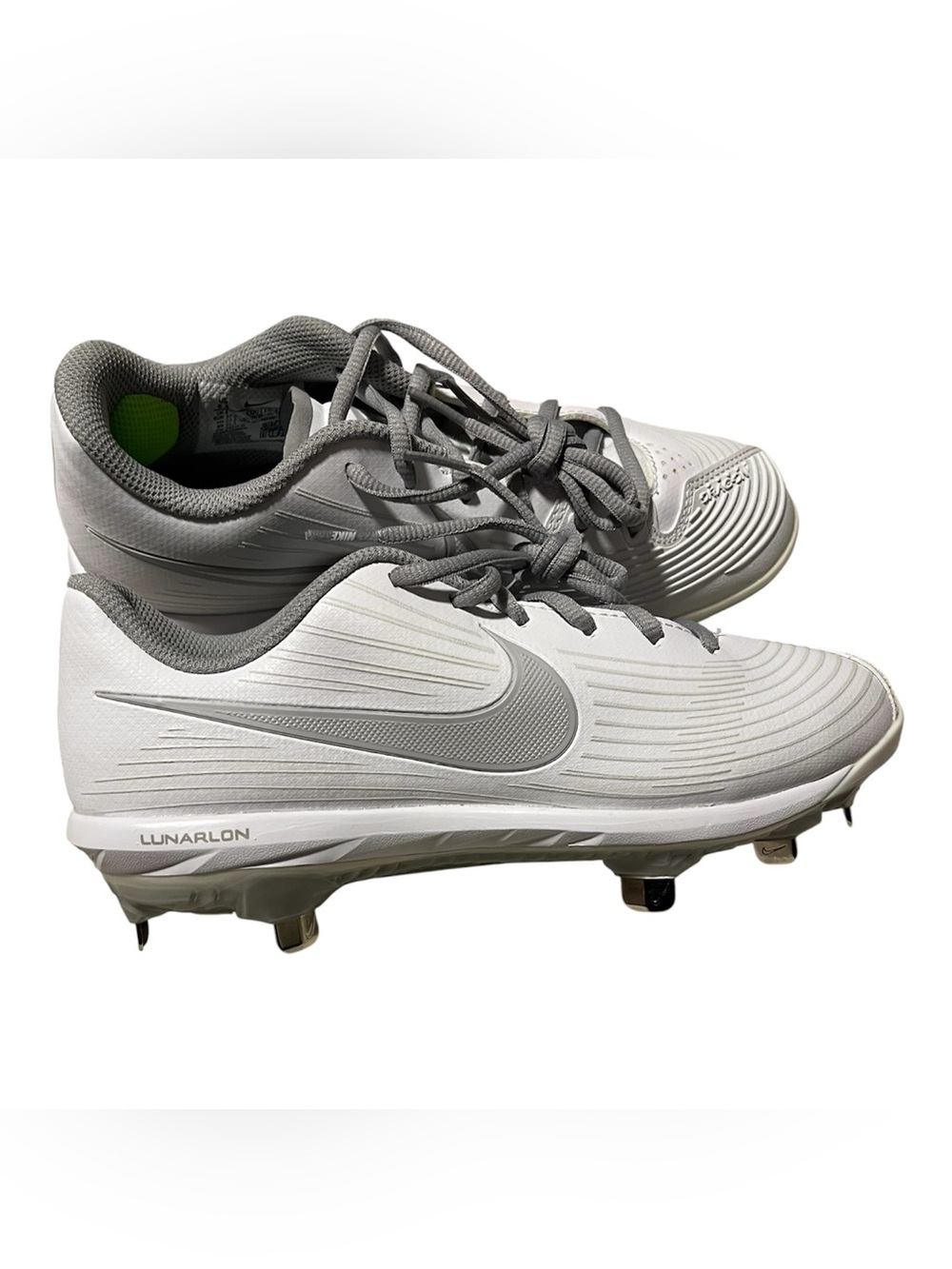 Nike Softball White and Gray Lunarlon Athletic  Metal Cleats 6 1/2 NWOB